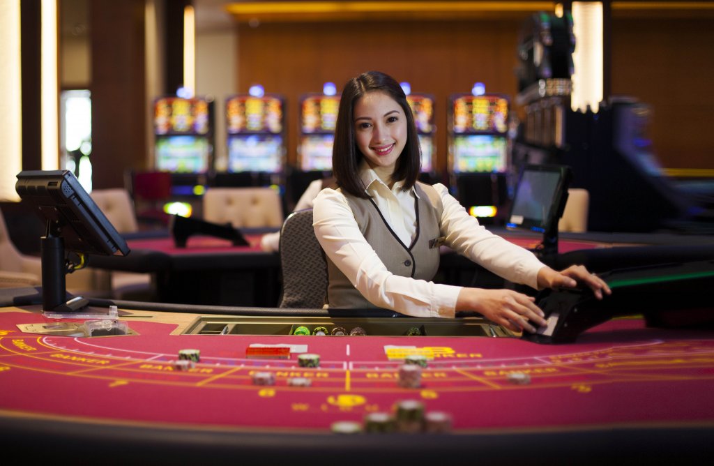 Playing at online gambling Casino